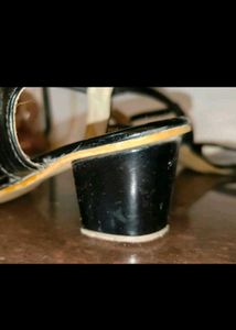Prize Dropped Black Heels