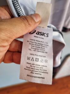 ASICS MEN SPORTS DRYFIT T SHIRT 44&#34; PREOWNED