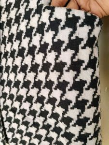 Houndstooth Patterned Coat10/10