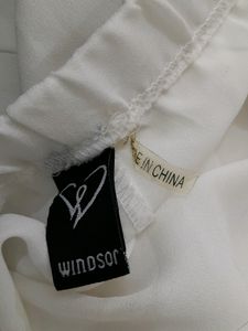 White Western Off Shoulder Top( woman&#39;s)