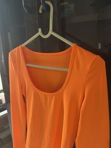 full sleeves top! URBANIC!