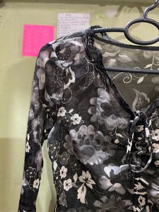 Therebelinme Flora Print Bell Sleeves Tops