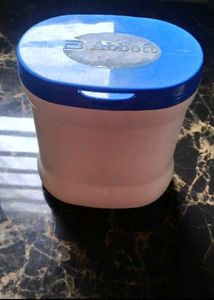 Plastic Boxes (6 Container)