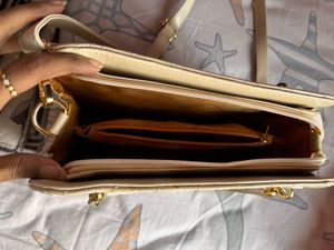 Off-white Quilted Handheld Bag