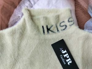 🇺🇸🇨🇦Cute Fuzzy Sweater For Girl🇨🇦🇺🇸