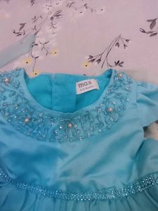 6-12 mnths Max frock set