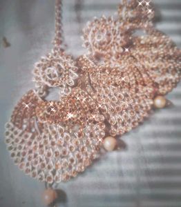 earrings and mangtika