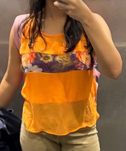 Floral Print Sleeveless Top