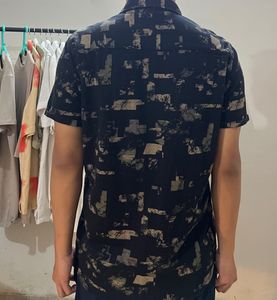 Patterned Short Sleeve Shirt
