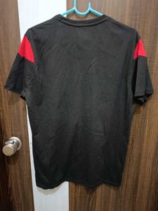 Black Tshirt