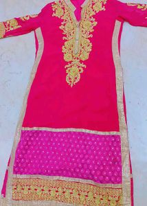 Pink &amp; Gold Embroidered Kurta Set