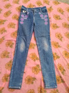 Blue Color Jeans 12 Varsh Girls Ke Liye