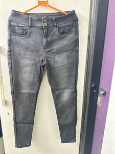 Stylish Gray Denim Jeans