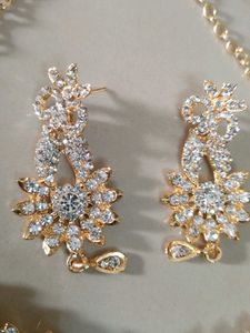 Jwellery Set With Ear Rings