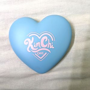 Kim Chi Chic Beauty Palette