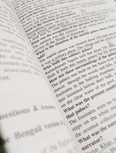 Best Seller Help To The Study Of English
