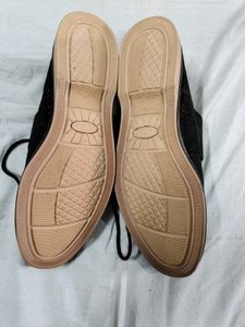 Scented Black Casual Shoes