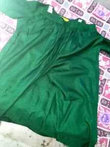 Elegant Green Embroidered Kurta