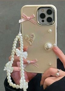 Pearl Bow Phone Charm