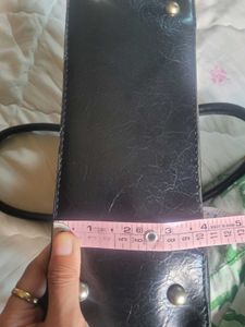 Chic Black Handbag