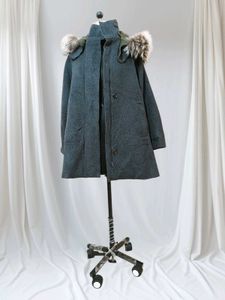 Fur Stylish Pre Loved Coat 💕
