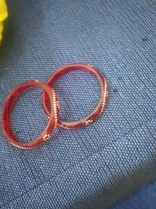 Red Bangles (Set of 2)