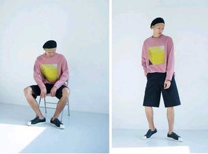 Pink Graphic Graundwary Print Sweatshirt