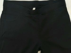 Rarely Used Smart Black Pants With 2 Back Pockets