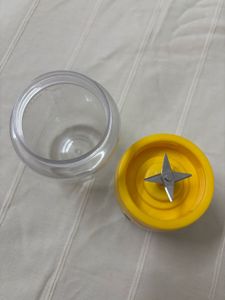 Rechargeable Wireless Portable Blender