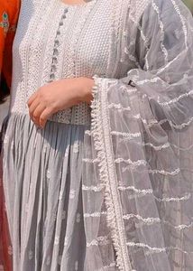 Elegant Grey Embroidered Kurta
