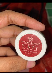 Bella Vita Eye Lip And Cheek Tint