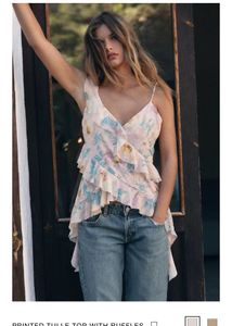 Zara Floral Ruffle Top