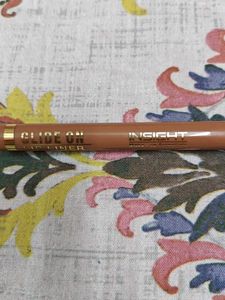 Insight Glide on Lip Liner- Nude Brown