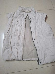 Beautiful Half Sleeve Jacket For Winters