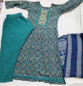 Sea Green &amp; Blue Nayra Suit
