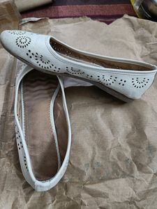Combo For Sweksha - Sandal And Bally Shoes