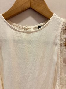 MANGO Beautiful Lace Trim Top