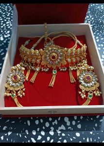 Necklace Set