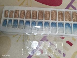 Mr. DIY Press-On Nails