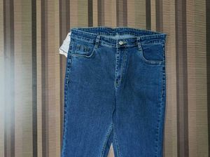 Blue Bootcut Jeans 28 Size