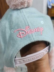 Minnie Mouse Pom-Pom Cap