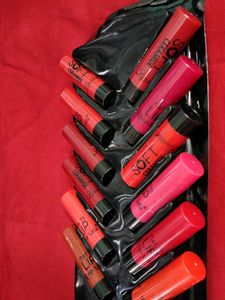 Brand New 12 Piece Set Of Roop Vella Lipsticks