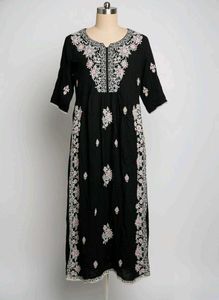 Elegant Embroidered Kurta