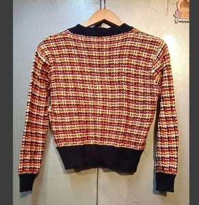 Retro Checkered Cropped Cardigan..