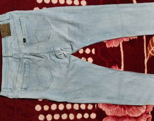 Light Wash Denim Jeans