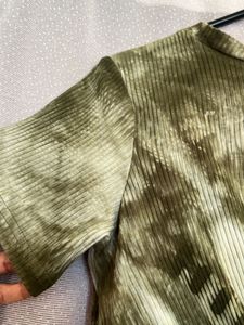 Green Ribbed Twisted Top