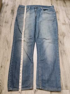 Ma1575 Levi&#39;s Beggy jeans waist 36