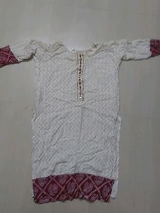 Female Kurthi.