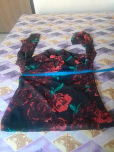 Floral Print Long Sleeve Top