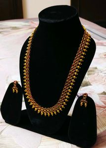 Alluring Antique Oval Ruby Stone Long Necklace Set